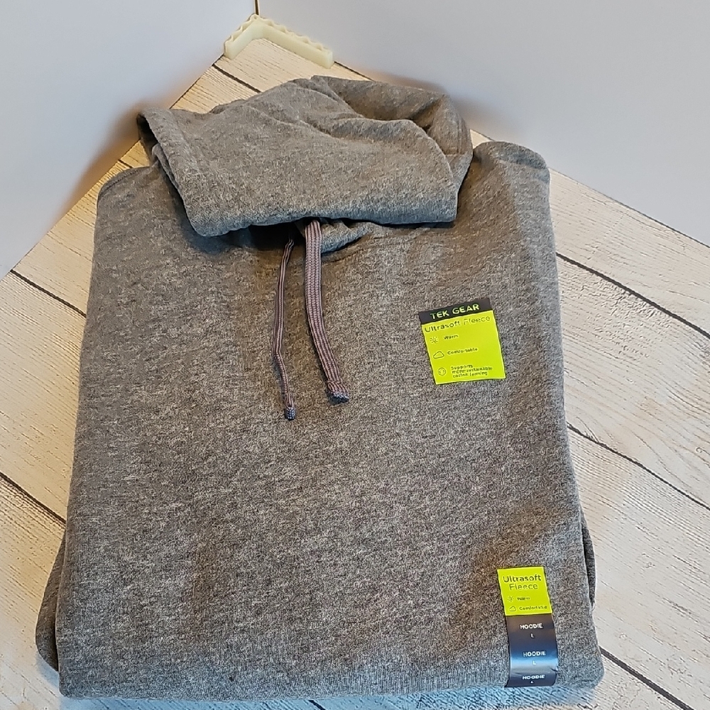 NWT Tek Gear Ultrasoft Gray Fleece Hoodie